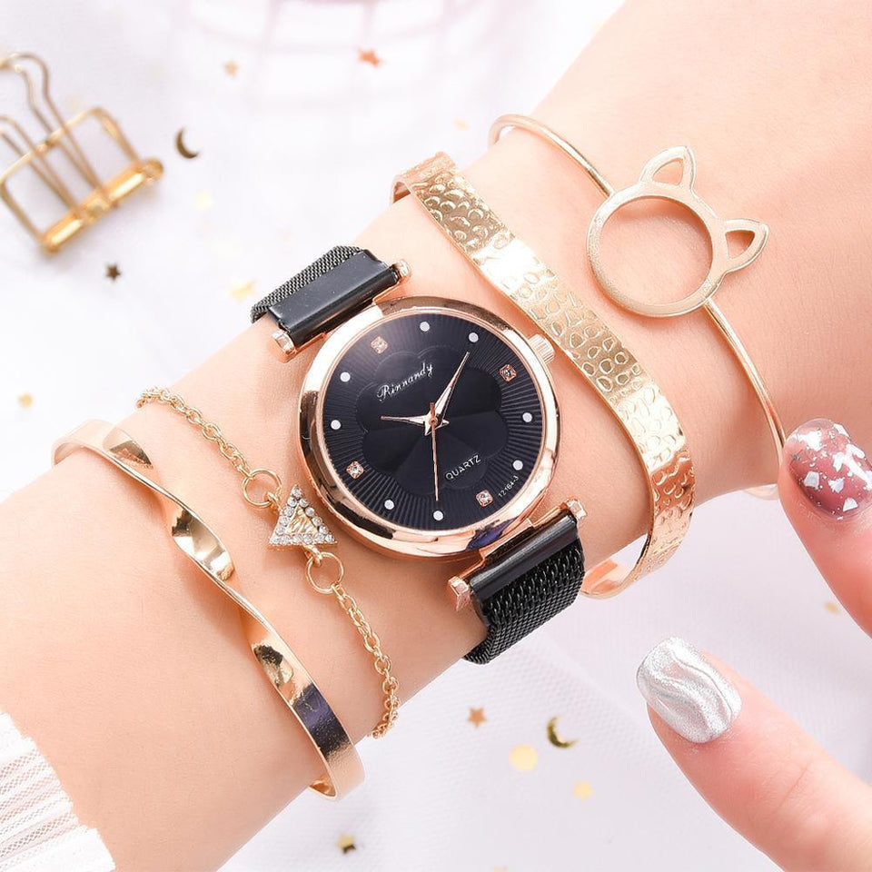 Luxury Magnet Buckle Flower  Ladies Quartz Wrist Watch &  Bracelet Set