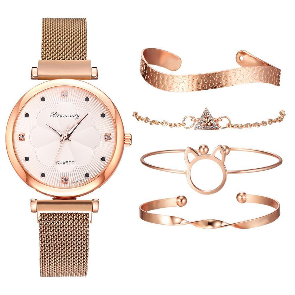 Luxury Magnet Buckle Flower  Ladies Quartz Wrist Watch &  Bracelet Set