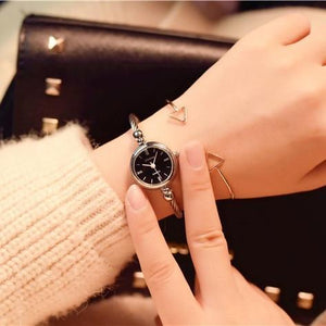 Retro Ladies Quartz Wristwatches